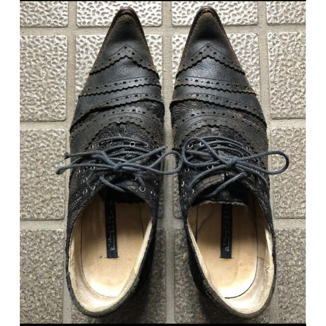 alfredoBANNISTER(アルフレッドバニスター)のアルフレッドバニスター　レースシューズ　ブラック　黒　靴　とんがりシューズ レディースの靴/シューズ(ローファー/革靴)の商品写真