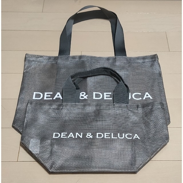 DEAN & DELUCA(ディーンアンドデルーカ)の新品・未使用　DEAN&DELUCA メッシュトートバッグ　S・L 2個セット レディースのバッグ(トートバッグ)の商品写真