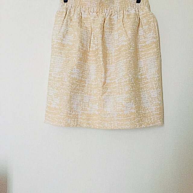La TOTALITE(ラトータリテ)のウエストゴム膝丈スカート レディースのスカート(ひざ丈スカート)の商品写真