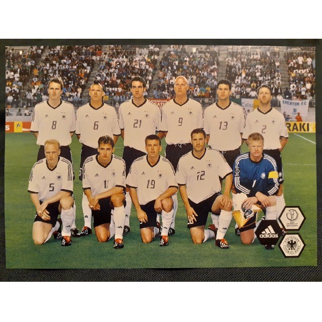 ☆サッカーW杯2002ドイツ代表チーム☆ポストカード スポーツ/アウトドアのサッカー/フットサル(記念品/関連グッズ)の商品写真