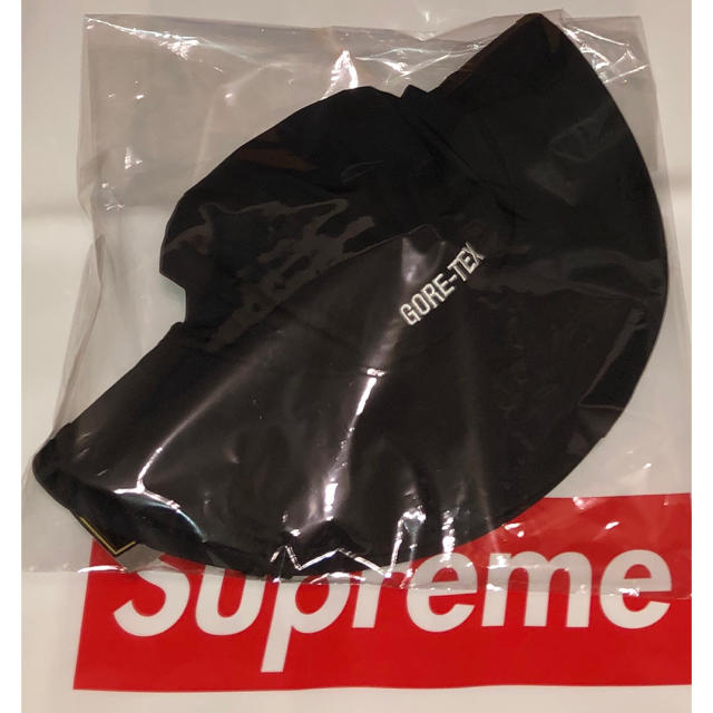 Supreme(シュプリーム)のSupreme GORE-TEX Rain Hat 黒　国内正規品　新品　未使用 メンズの帽子(ハット)の商品写真