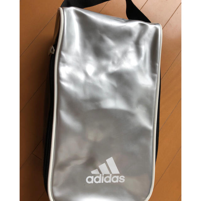 adidas(アディダス)の※kouma24ta様専用※⭐︎adidas⭐︎アディダス シューズケース スポーツ/アウトドアのゴルフ(バッグ)の商品写真