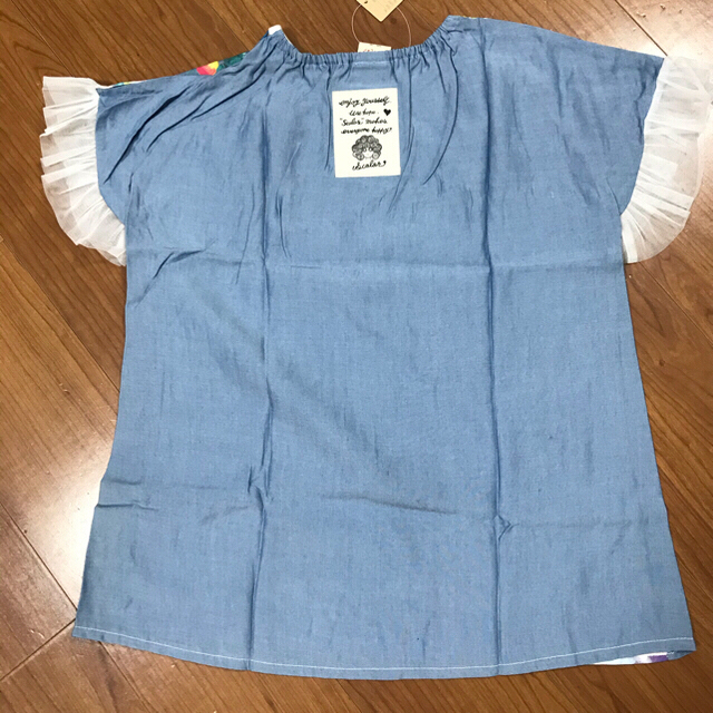 ScoLar(スカラー)の新品　スカラー キッズ/ベビー/マタニティのキッズ服女の子用(90cm~)(Tシャツ/カットソー)の商品写真