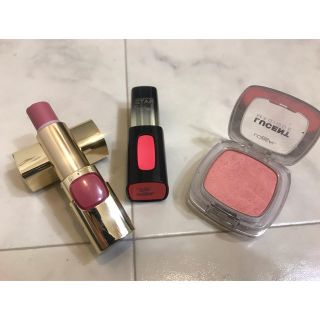 ロレアルパリ(L'Oreal Paris)のリップ、グロス、チークセット(リップグロス)