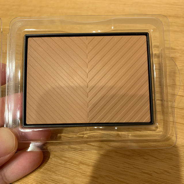 NARS(ナーズ)のNARS 5166サンウォッシュディフュージングブロンザー コスメ/美容のベースメイク/化粧品(フェイスカラー)の商品写真