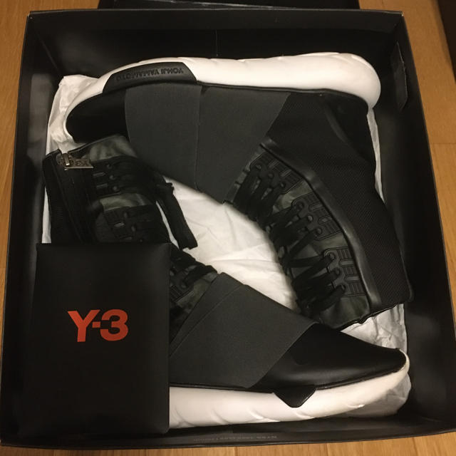 Y-3(ワイスリー)のY-3 qasa boots メンズの靴/シューズ(スニーカー)の商品写真