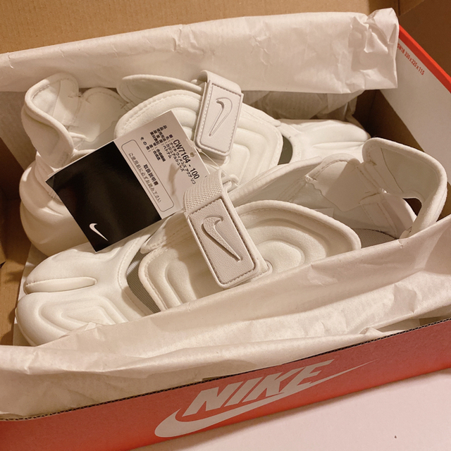 NIKE(ナイキ)のNIKE アクアリフト　スニーカーサンダル レディースの靴/シューズ(スニーカー)の商品写真