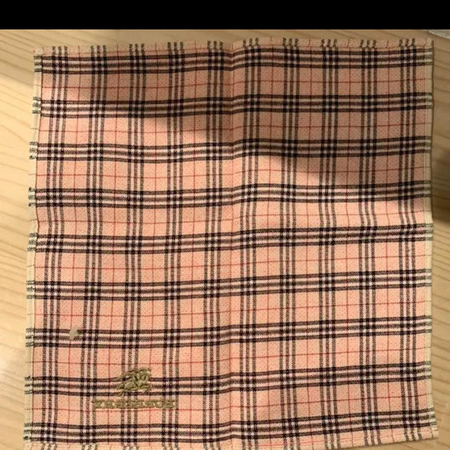 BURBERRY(バーバリー)の【匿名配送】BURBERY タオルハンカチ レディースのファッション小物(ハンカチ)の商品写真