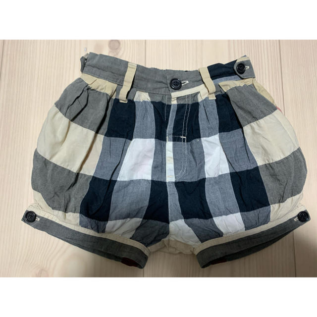 BURBERRY(バーバリー)のバーバリー　パンツ キッズ/ベビー/マタニティのキッズ服女の子用(90cm~)(パンツ/スパッツ)の商品写真