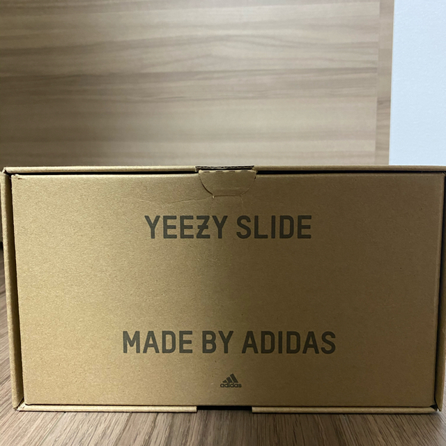 adidas(アディダス)のYeezy Slide Earth Brown US8 メンズの靴/シューズ(サンダル)の商品写真