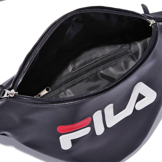 FILA(フィラ)の7月限定価格　FILA ボディーバッグ メンズのバッグ(ボディーバッグ)の商品写真