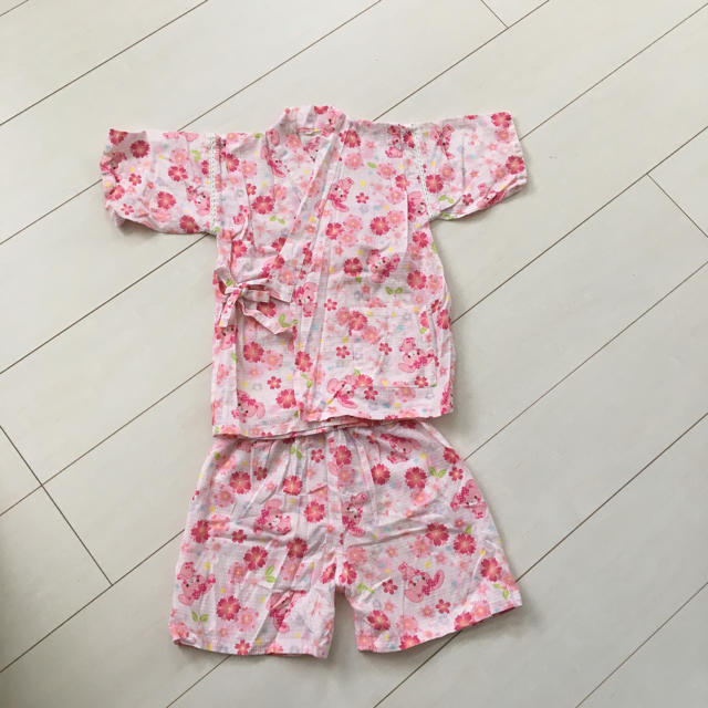 サンリオ(サンリオ)のぼんぼんりぼん 甚平 キッズ/ベビー/マタニティのキッズ服女の子用(90cm~)(甚平/浴衣)の商品写真