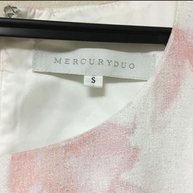 MERCURYDUO(マーキュリーデュオ)のマーキュリードゥオ♡ワンピース レディースのワンピース(ひざ丈ワンピース)の商品写真