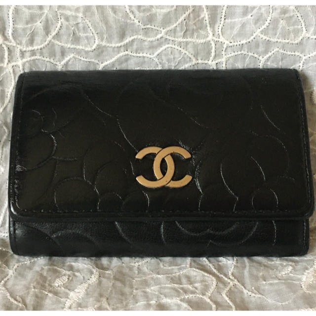 CHANEL(シャネル)のCHANELカメリアキーケース レディースのファッション小物(キーケース)の商品写真