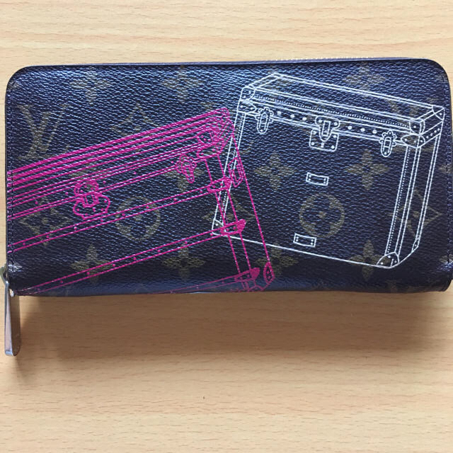 LOUIS VUITTON(ルイヴィトン)のLOUIS VUITTON ルイヴィトン 長財布 レディースのファッション小物(財布)の商品写真