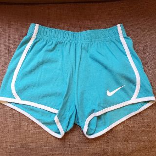 ナイキ(NIKE)のNIKE（KIDS）トレーニングショートパンツ Mサイズ　(ウェア)