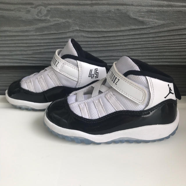 NIKE(ナイキ)のNIKE AIR JORDAN 11 RETRO TD CONCORD 13cm キッズ/ベビー/マタニティのベビー靴/シューズ(~14cm)(スニーカー)の商品写真