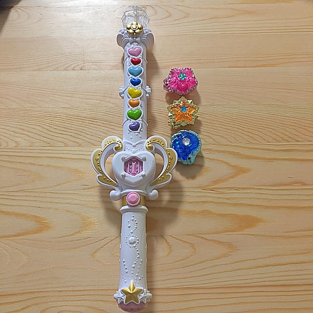 BANDAI(バンダイ)のHugっとプリキュア ☆ステッキ☆ エンタメ/ホビーのフィギュア(アニメ/ゲーム)の商品写真