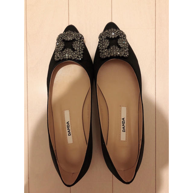 MANOLO BLAHNIK(マノロブラニク)のhyeon♡ビジューパンプス キッズ/ベビー/マタニティのベビー靴/シューズ(~14cm)(フラットシューズ)の商品写真