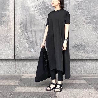 アクネ(ACNE)のAcne Studios Tシャツ ワンピース(ロングワンピース/マキシワンピース)