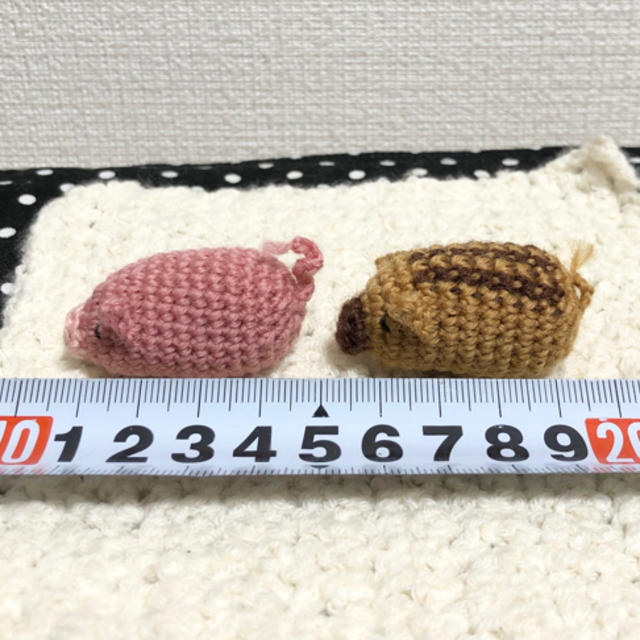 猫のおもちゃ あみぐるみ ボール リンゴ ネズミ ブタ 小鳥 イノシシ その他のペット用品(猫)の商品写真