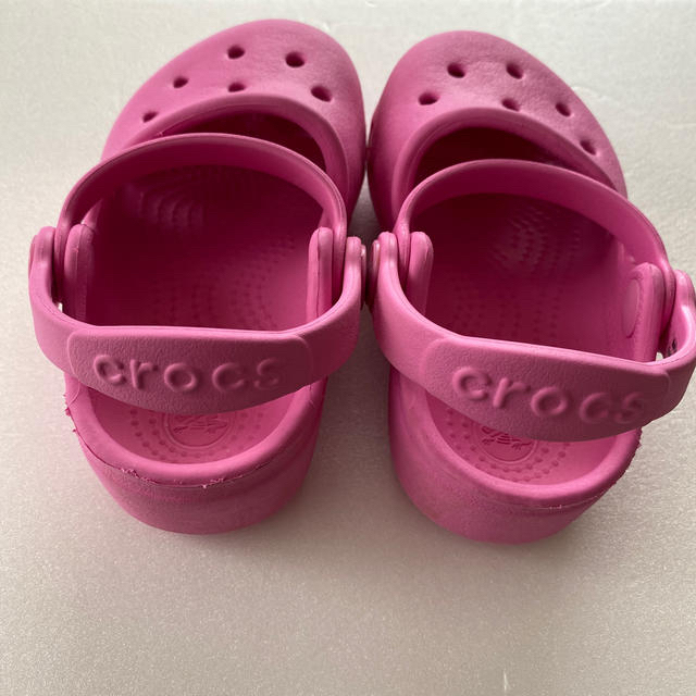 crocs(クロックス)のクロックス キッズ サンダル　13cm キッズ/ベビー/マタニティのベビー靴/シューズ(~14cm)(サンダル)の商品写真