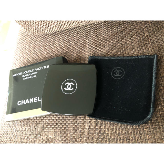 CHANEL(シャネル)の【にゃむ様専用】CHANEL コンパクト ミラー　ミロワール ドゥーブル ファセ レディースのファッション小物(ミラー)の商品写真