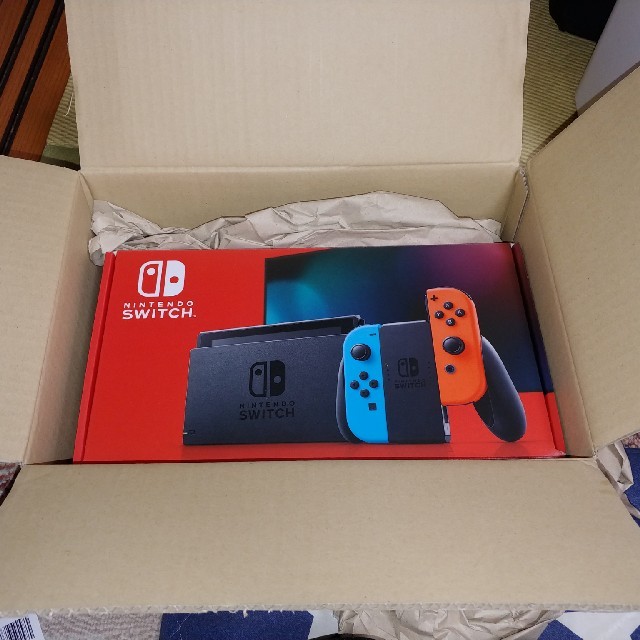 ニンテンドースイッチ ネオン 1年保証