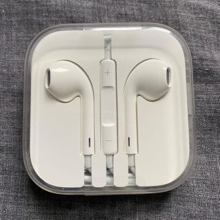 アップル(Apple)の【純正】EarPods with 3.5 mm Headphone Plug(ヘッドフォン/イヤフォン)