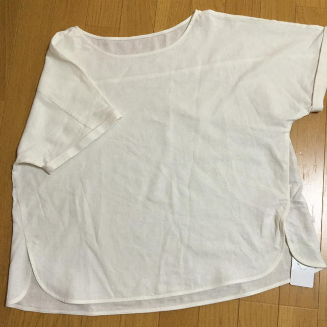 URBAN RESEARCH(アーバンリサーチ)のSonny Label リネンボートネックTブラウス【WHITE】未使用タグ付 レディースのトップス(シャツ/ブラウス(半袖/袖なし))の商品写真