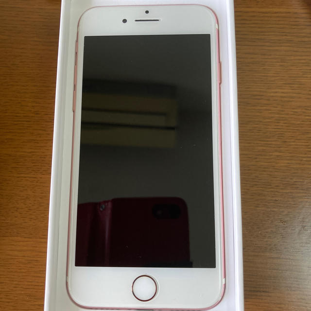 【iPhone7 32GB  rose pink】SIMフリー本体付属品箱付き