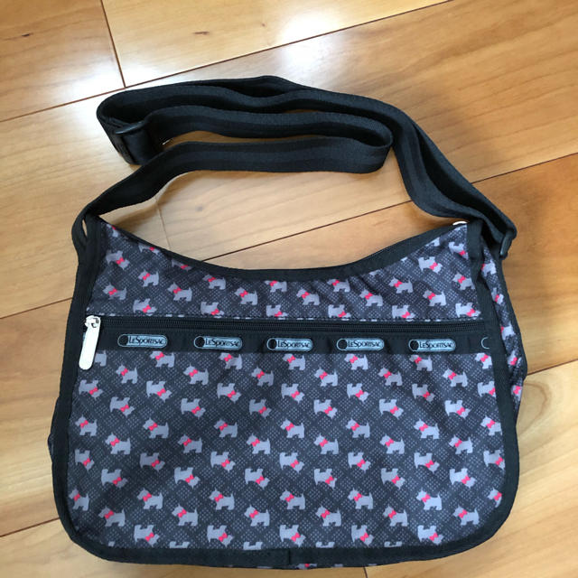 LeSportsac(レスポートサック)のLeSpoRTSAC ショルダーバック レディースのバッグ(ショルダーバッグ)の商品写真