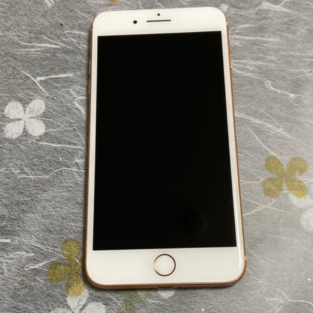 iphone 8 plus 256GB gold au端末 SIMフリー