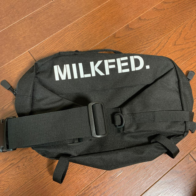 MILKFED.(ミルクフェド)のMILKFED.   ボディバッグ レディースのバッグ(ボディバッグ/ウエストポーチ)の商品写真