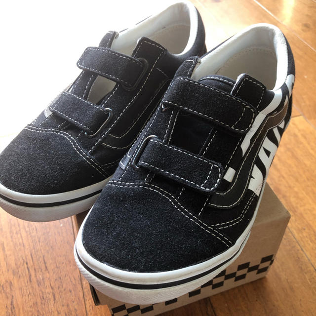 VANS(ヴァンズ)のvansバンズ　oldskoolオールドスクール21センチ キッズ/ベビー/マタニティのキッズ靴/シューズ(15cm~)(スニーカー)の商品写真