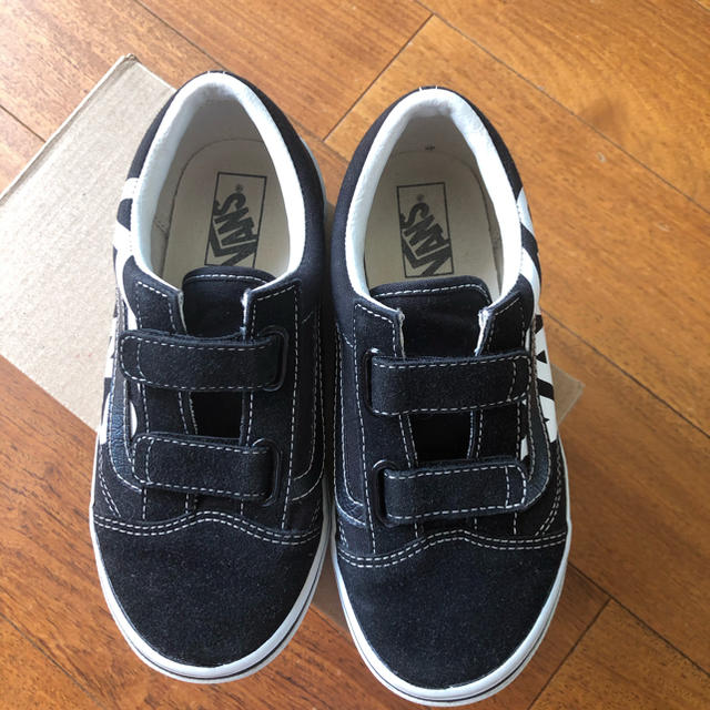 VANS(ヴァンズ)のvansバンズ　oldskoolオールドスクール21センチ キッズ/ベビー/マタニティのキッズ靴/シューズ(15cm~)(スニーカー)の商品写真