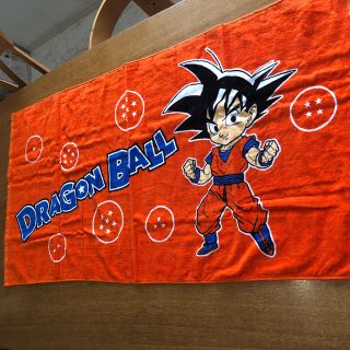 新品 ドラゴンボール 大きいバスタオル(タオル/バス用品)