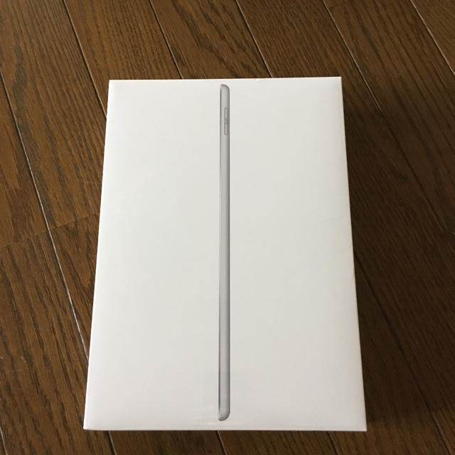 スマホ/家電/カメラ新品・未開封　iPad第7世代 Wi-Fi 32GB シルバー