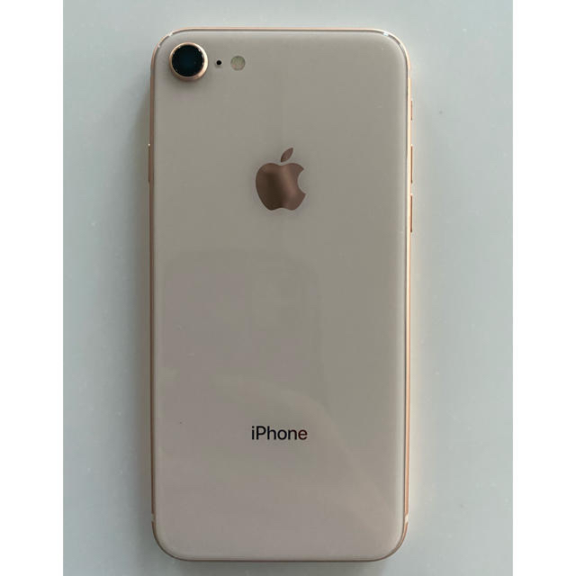 Apple(アップル)のiPhone8 64GB スマホ/家電/カメラのスマートフォン/携帯電話(スマートフォン本体)の商品写真