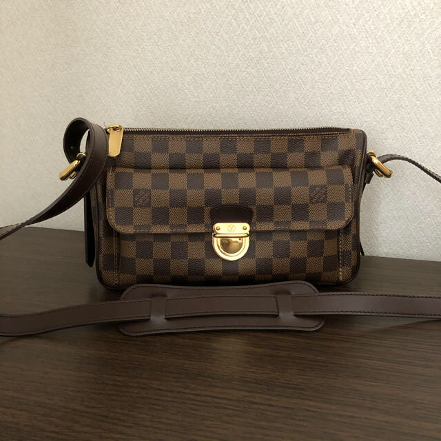 超歓迎 LOUIS VUITTON うみみ ルイヴィトンショルダーバッグ ...