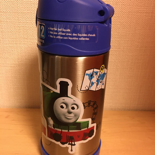 THERMOS(サーモス)の限定入荷❣️サーモス　ストローボトル　ストローマグ　トーマス キッズ/ベビー/マタニティの授乳/お食事用品(水筒)の商品写真