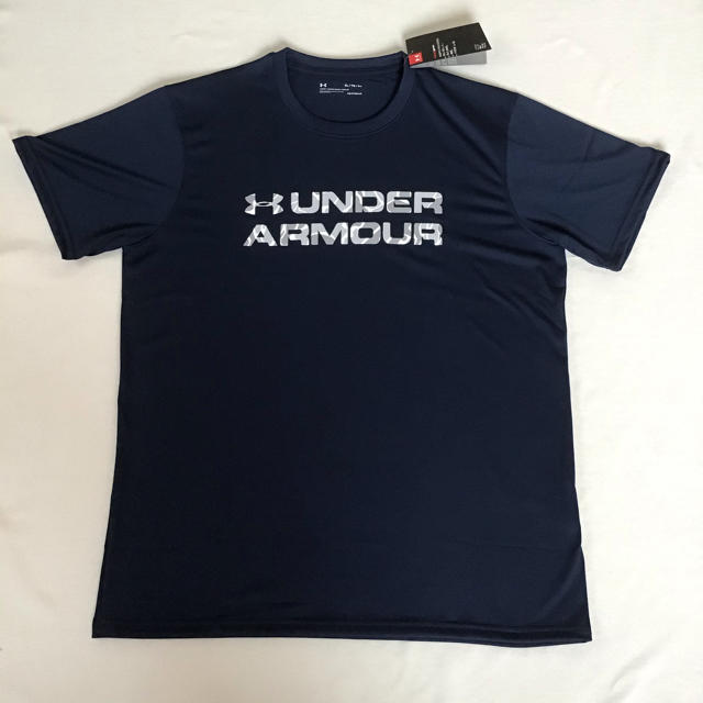 UNDER ARMOUR(アンダーアーマー)のアンダーアーマー 新品未使用 Tシャツ XL ネイビー メンズ トレーニングギア メンズのトップス(Tシャツ/カットソー(半袖/袖なし))の商品写真