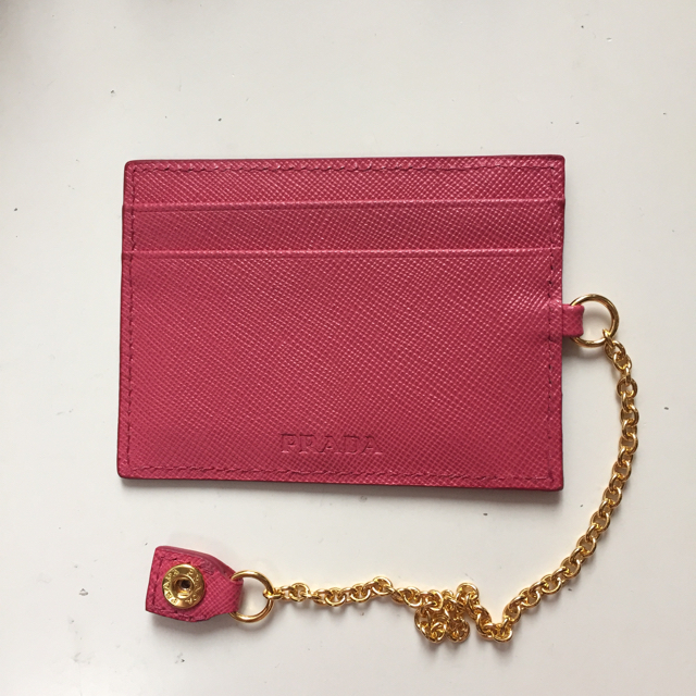 PRADA(プラダ)のPRADAパスケース♡ レディースのファッション小物(名刺入れ/定期入れ)の商品写真