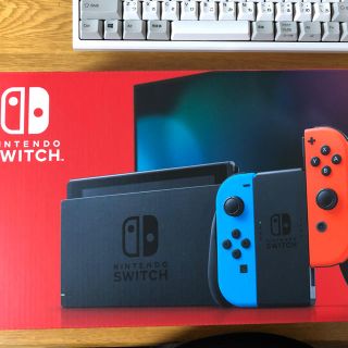 任天堂スイッチ本体　ネオン(家庭用ゲーム機本体)