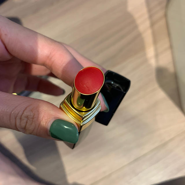 CHANEL(シャネル)のCHANEL ROUGE COCO FLASH 68 コスメ/美容のベースメイク/化粧品(口紅)の商品写真