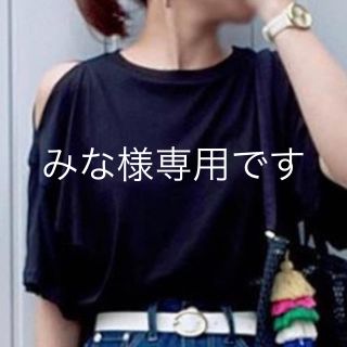 ジーユー(GU)の Tシャツ　　(g u)(Tシャツ(半袖/袖なし))