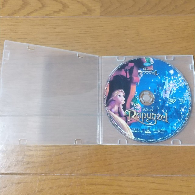 Disney(ディズニー)のラプンツェル DVD エンタメ/ホビーのDVD/ブルーレイ(アニメ)の商品写真