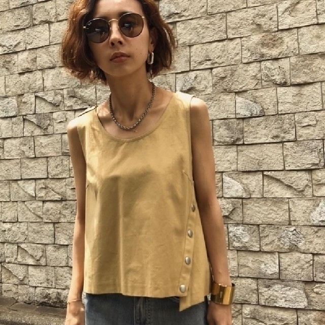 Ameri VINTAGE(アメリヴィンテージ)のMEDI CAMPUS TOTE TANK アメリヴィンテージ レディースのトップス(カットソー(半袖/袖なし))の商品写真