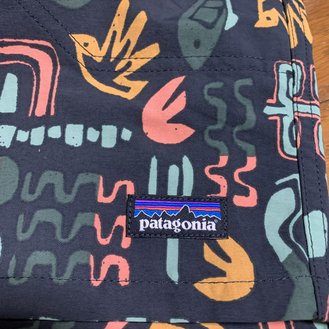 patagonia(パタゴニア)のパタゴニア　バギーズショーツ　ボーイズ　XL キッズ/ベビー/マタニティのキッズ服男の子用(90cm~)(パンツ/スパッツ)の商品写真