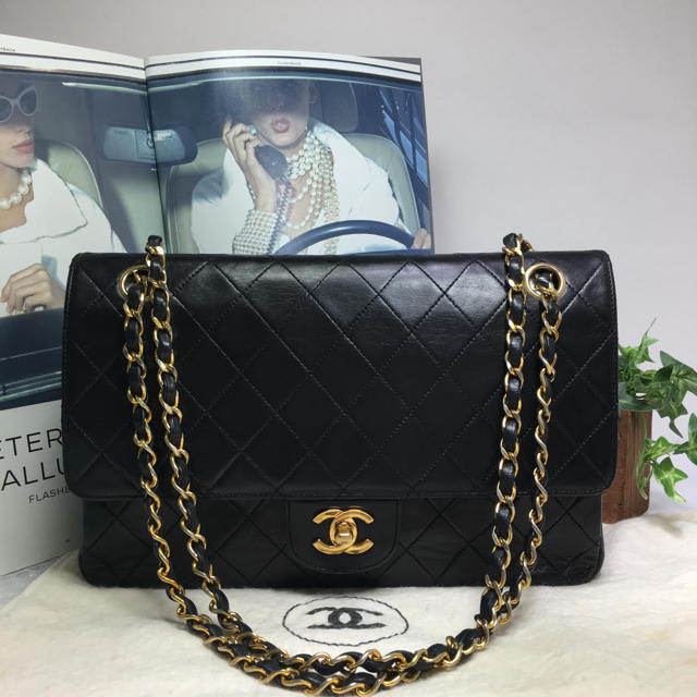 色ブラック定価60万✨CHANEL✨ダブルフラップ　マトラッセ　チェーンショルダー